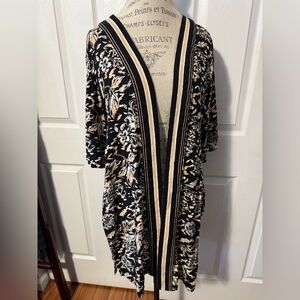 Maurices Floral Black and Beige Kimono Cardigan Medium